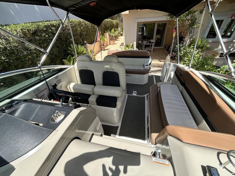 Sea Ray 265 Sundancer