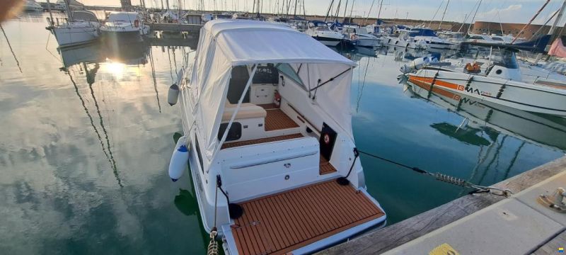 Chaparral Signature 24