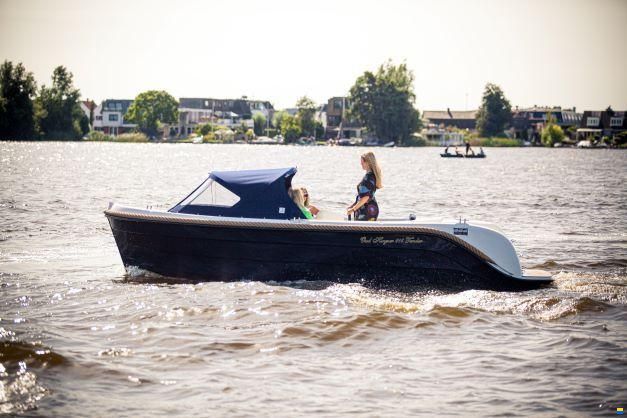 Oud Huijzer 616 Tender