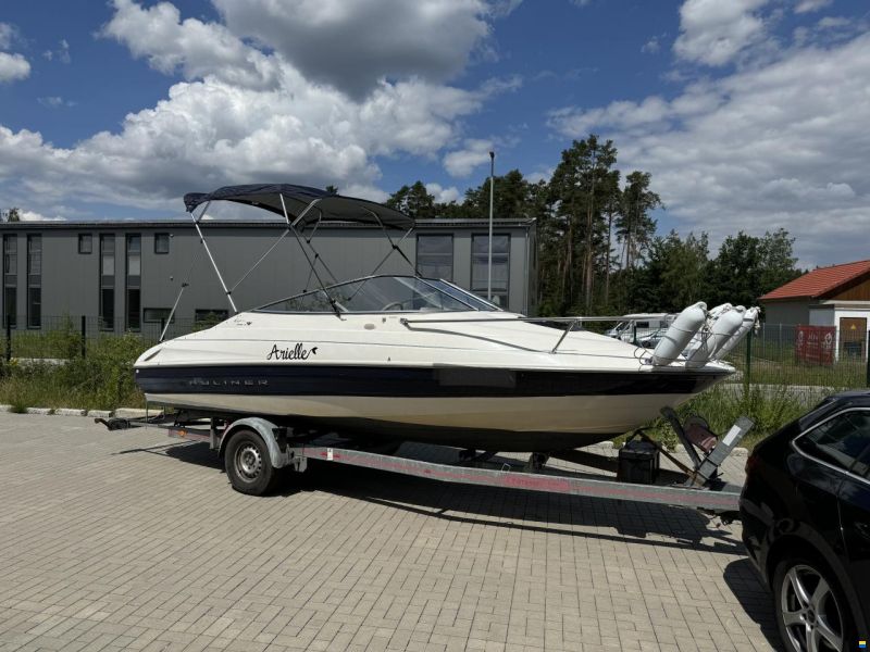 Bayliner 2052 Capri