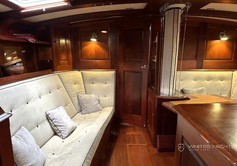 Spirit Yachts 72 ft