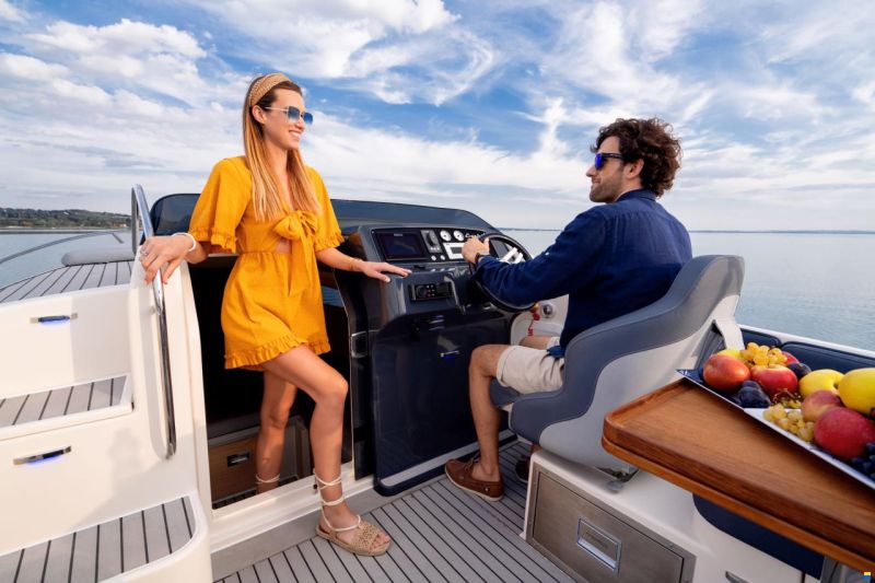 Stickl E-Spirit 730 Tour