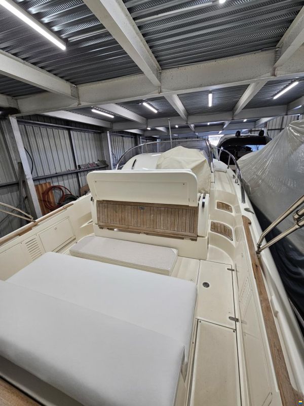 Cerri Marine 28