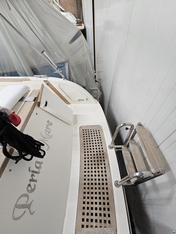 Cerri Marine 28