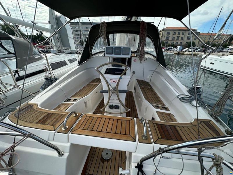 ELAN MARINE ELAN 344 IMPRESSION