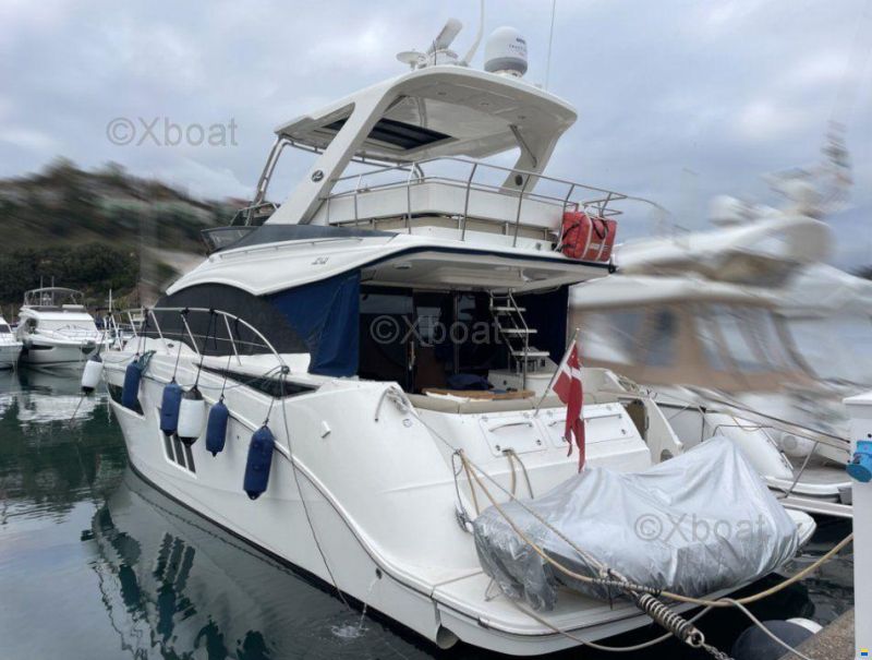 Sea Ray 510 FLYBRIDGE