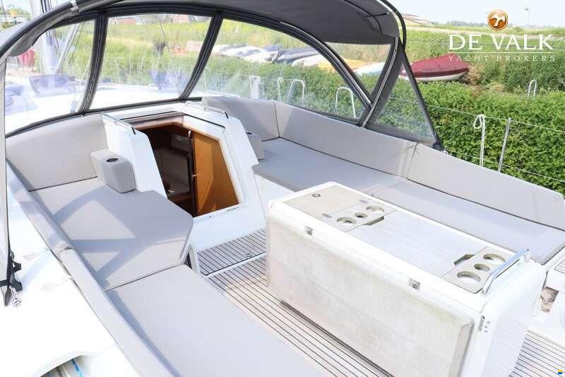 Jeanneau 54