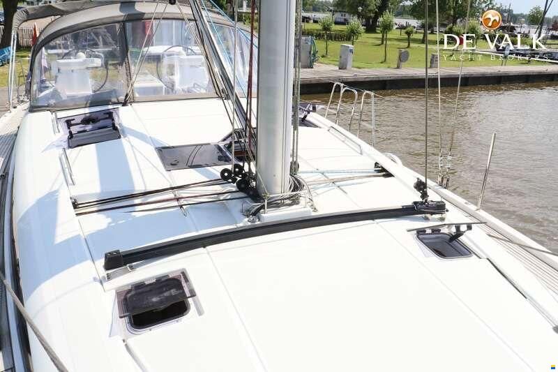 Jeanneau 54