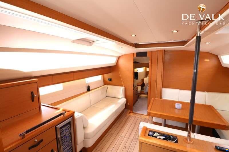 Jeanneau 54