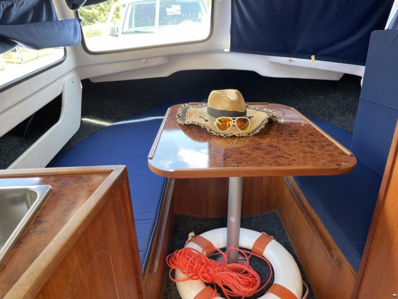 Swiss Pilotina 680 CS (Cabin Sloep)