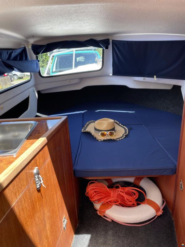 Swiss Pilotina 680 CS (Cabin Sloep)