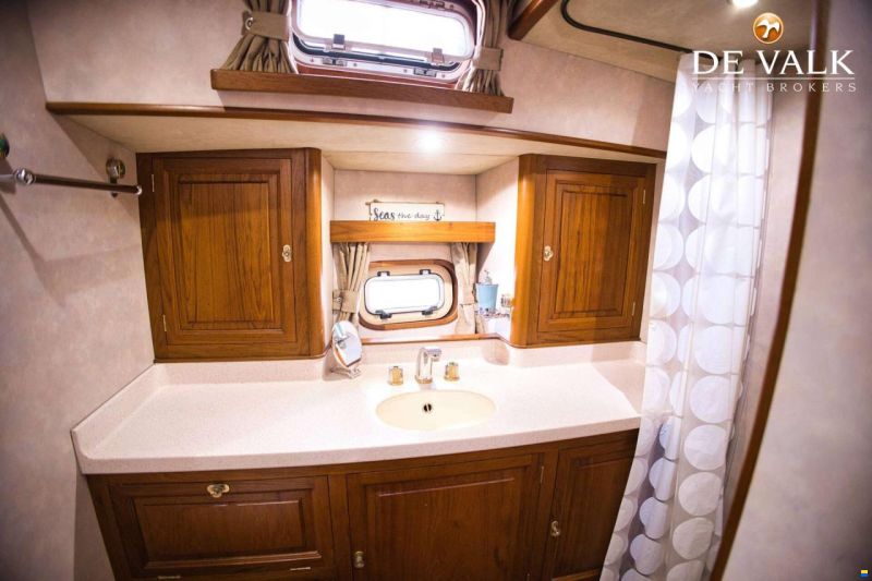 Premier Composite Technologies Dixon 62