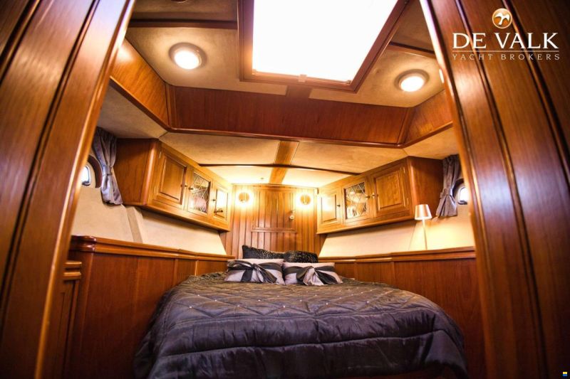 Premier Composite Technologies Dixon 62