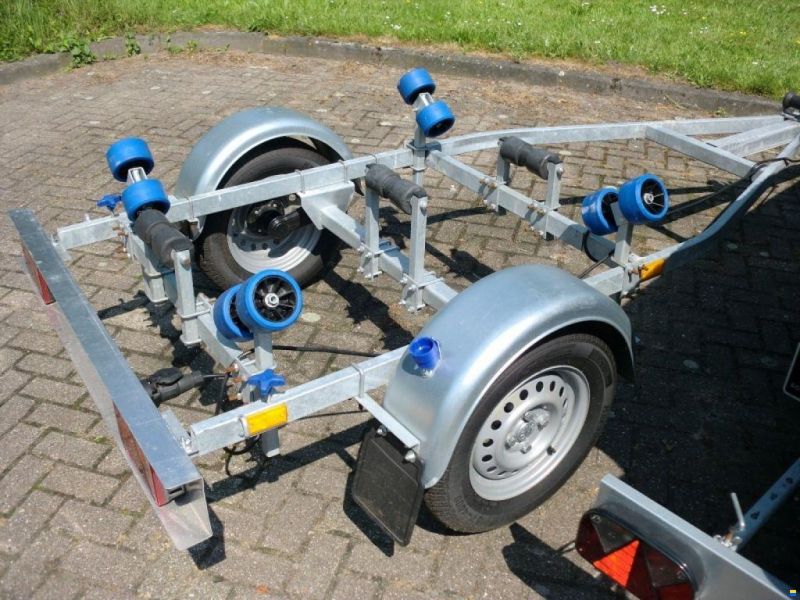 750 VK