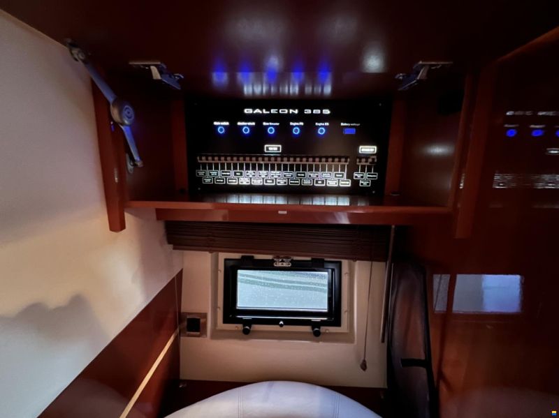 Galeon 385 HTS