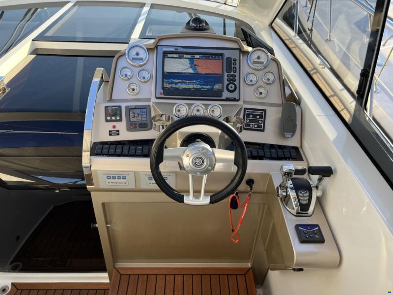 Galeon 385 HTS