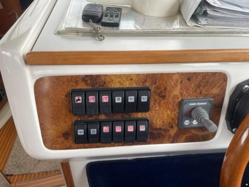 Forbina 11000 Flybridge Svenskbyggd kvalitetsbåt