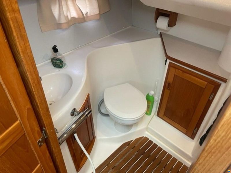 Forbina 11000 Flybridge Svenskbyggd kvalitetsbåt