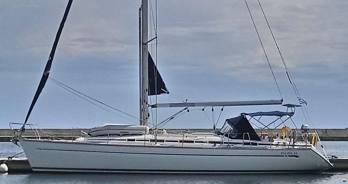 Bavaria 44
