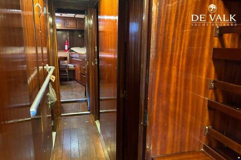 Beliard Crighton 30m