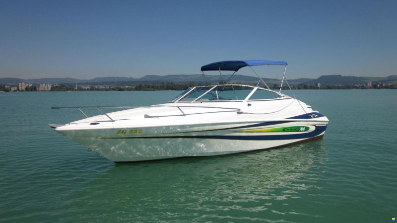 Campion Chase 700