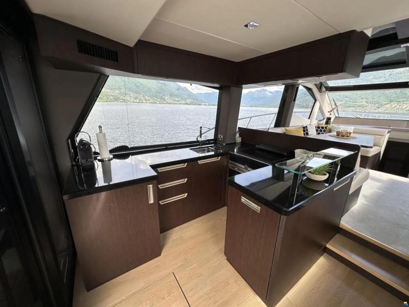 Galeon 510 Sky