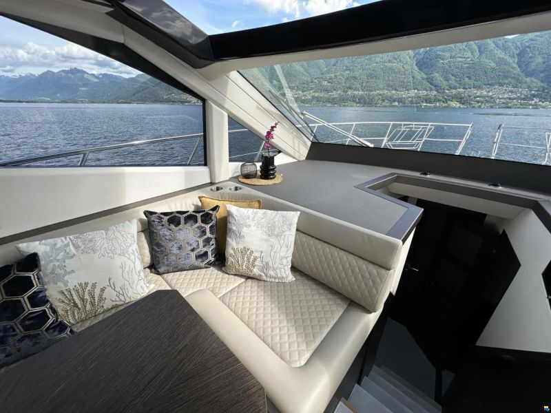 Galeon 510 Sky