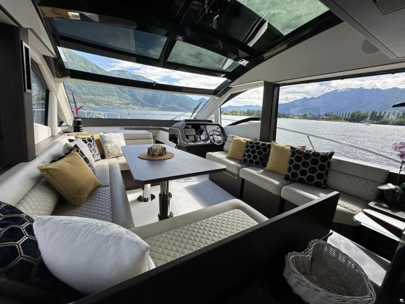 Galeon 510 Sky