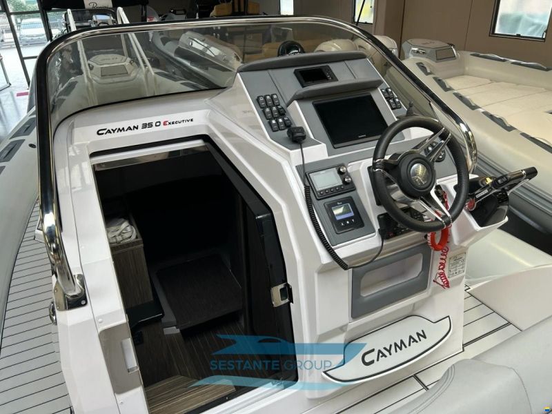 Ranieri Cayman 35 Excutive
