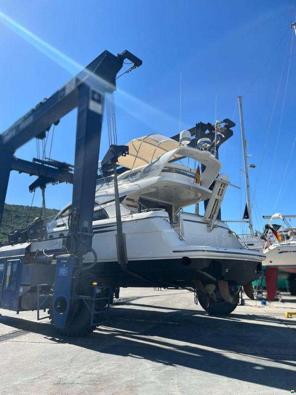 Fairline Phantom 50