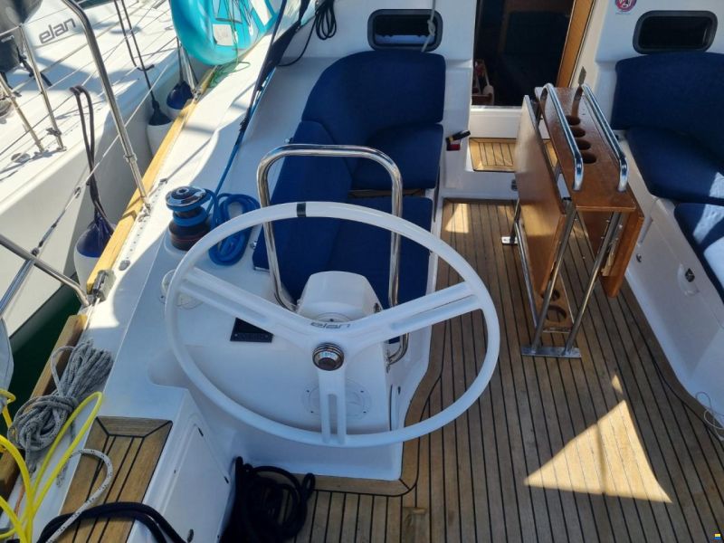 Elan 40 Impression