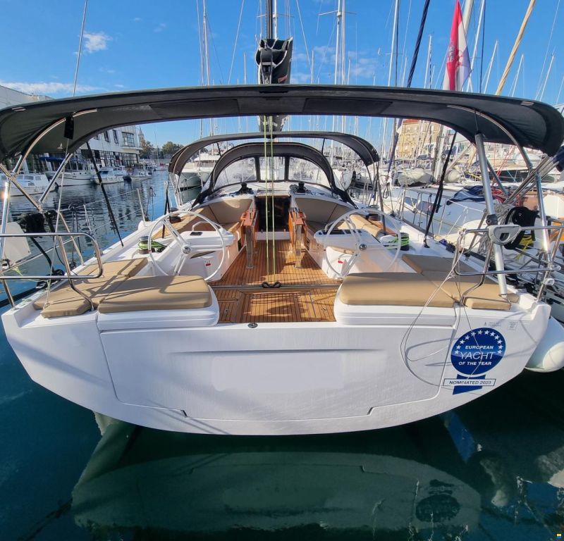 Elan E6