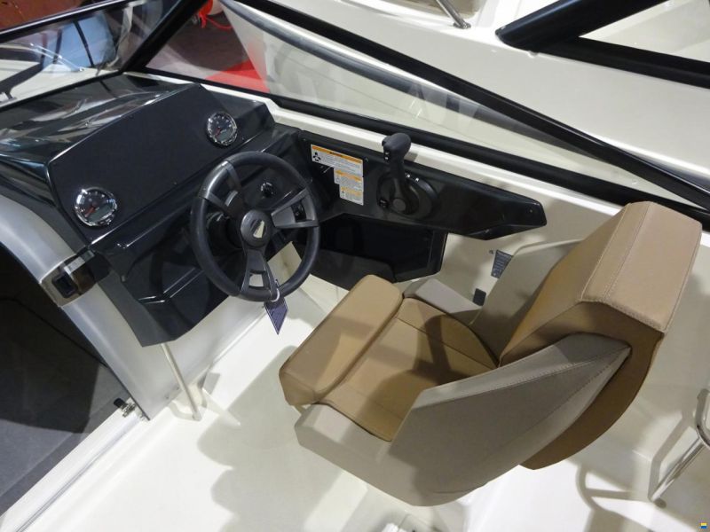Quicksilver Activ 605 Cruiser