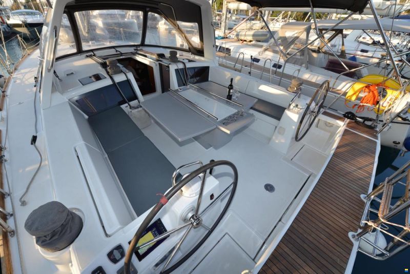 Beneteau Oceanis 48