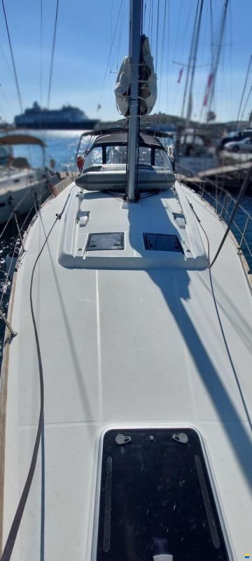 Beneteau Oceanis 48