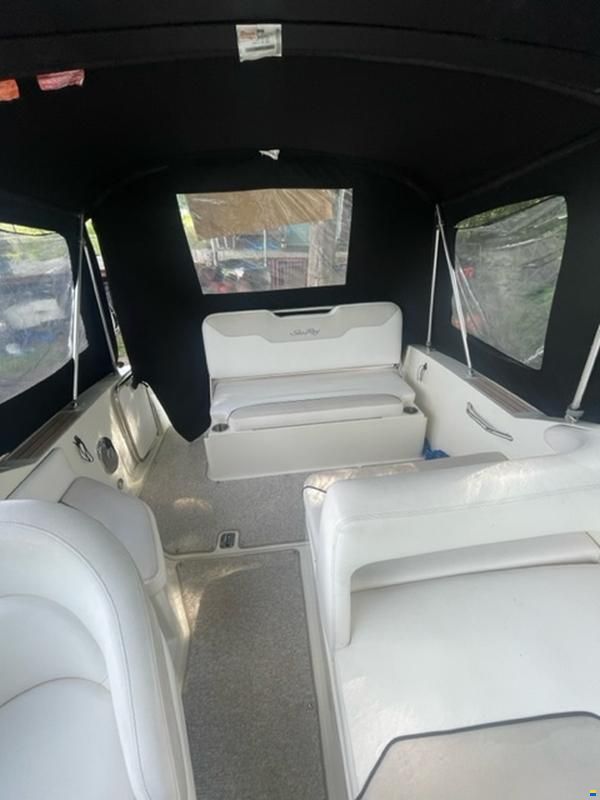 Sea Ray Sundancer 255