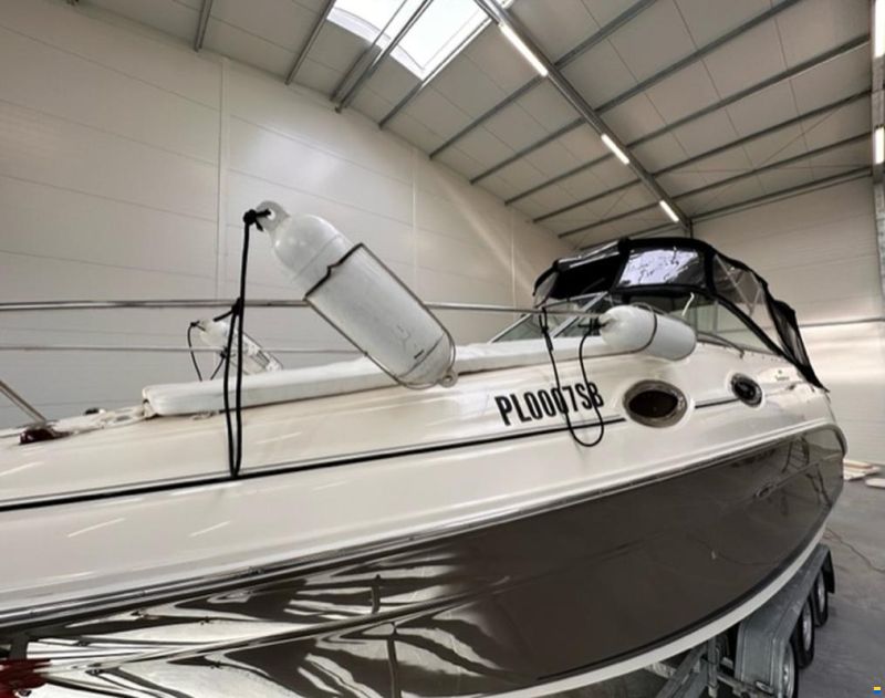 Sea Ray Sundancer 255