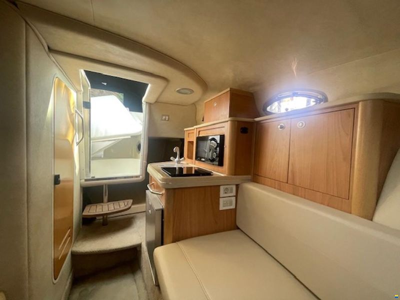 Sea Ray Sundancer 255