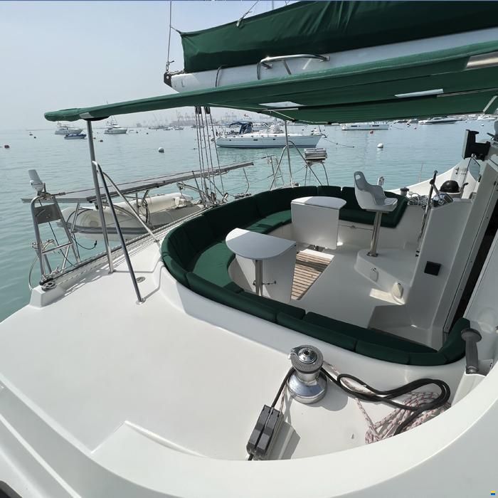 Lagoon 42