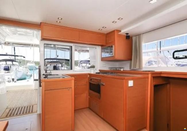Lagoon 450 A/C
