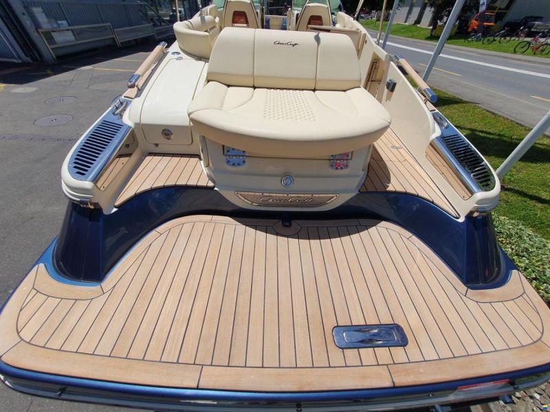 Chris Craft Launch 28 GT