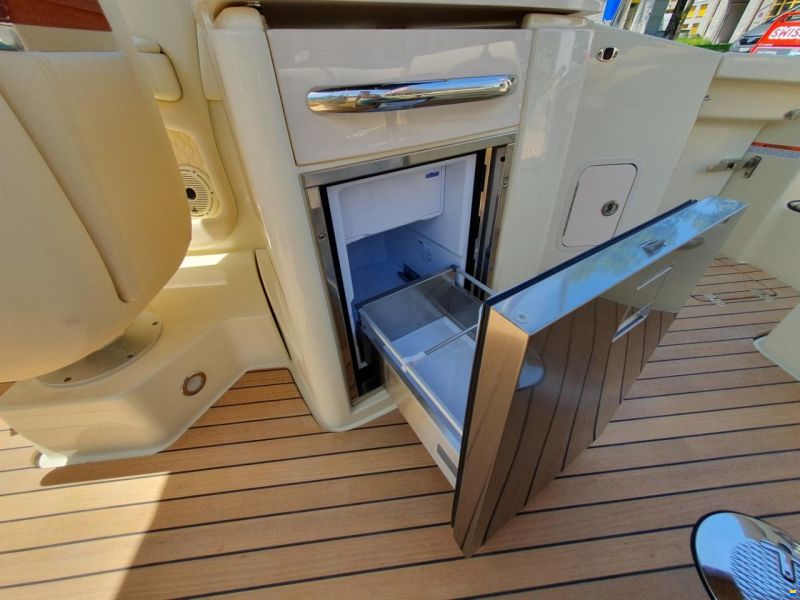 Chris Craft Launch 28 GT