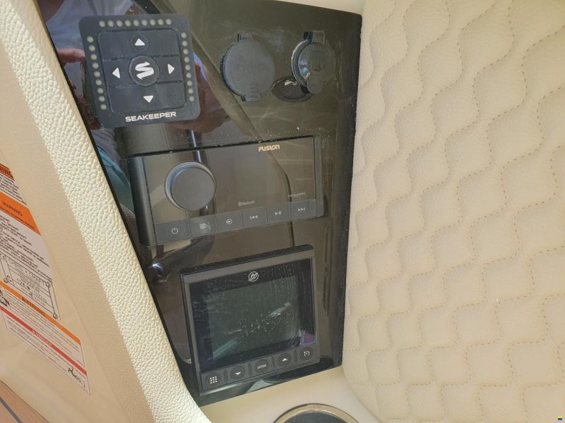 Chris Craft Launch 28 GT