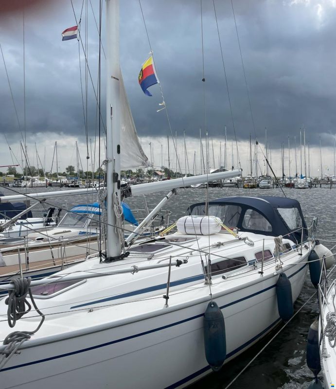 Bavaria 31 Cruiser image