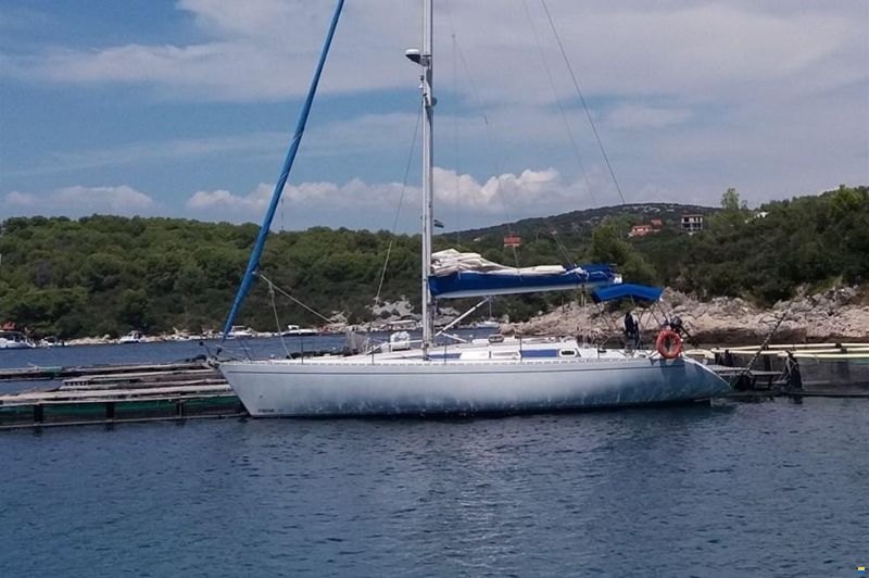 Comar Comet 12
