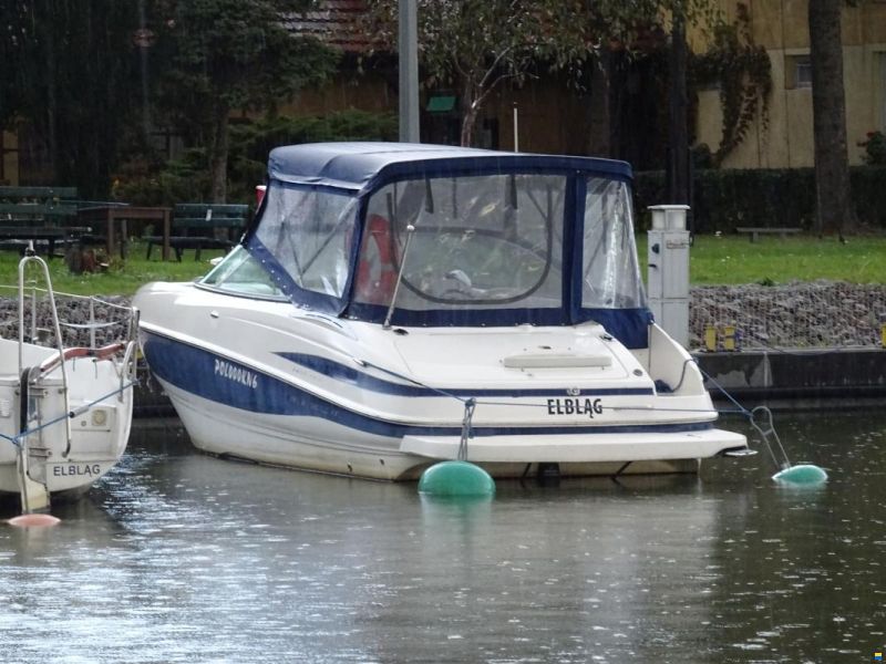 Maxum 2400 SC3
