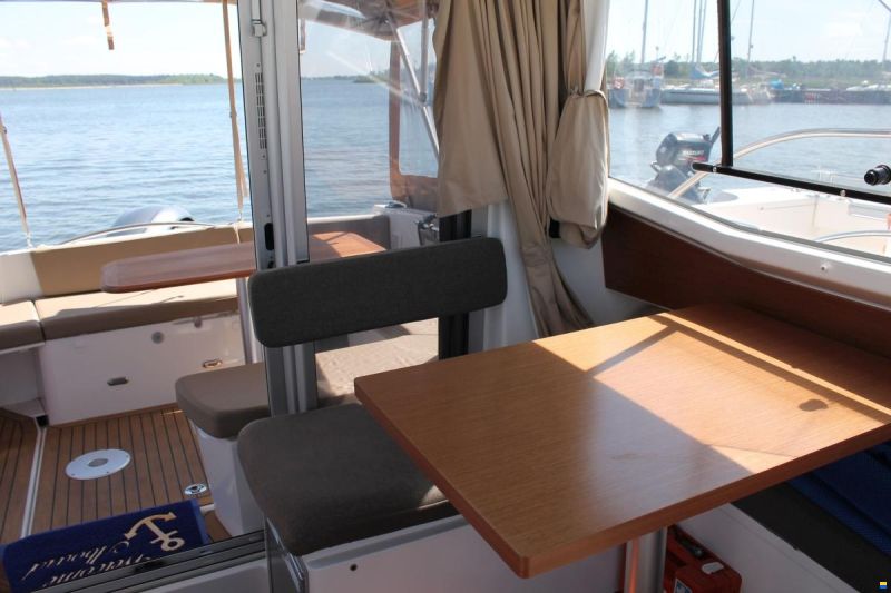 Jeanneau Merry Fisher 755
