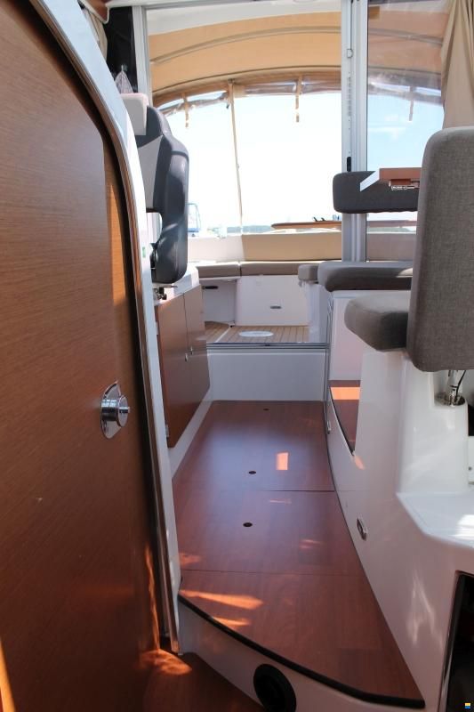 Jeanneau Merry Fisher 755