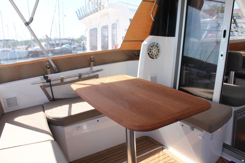 Jeanneau Merry Fisher 755