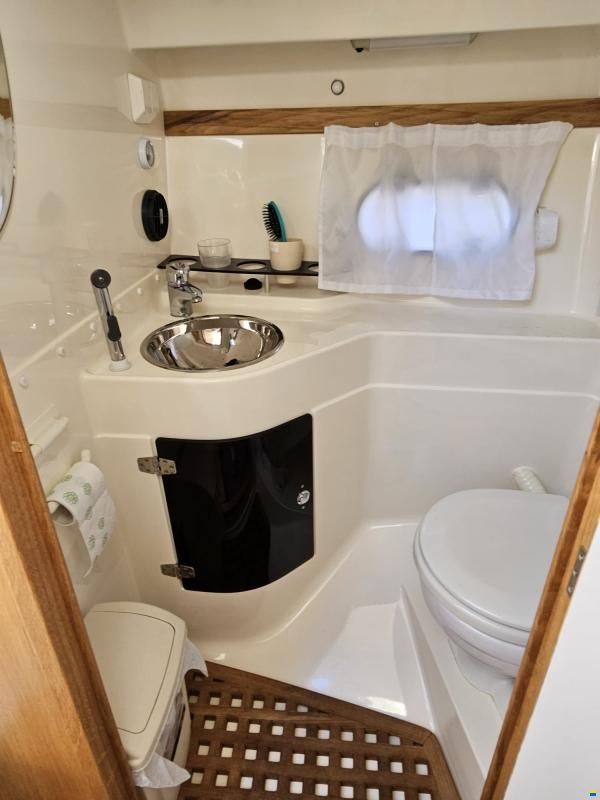 Aquador 26 HT HartTop